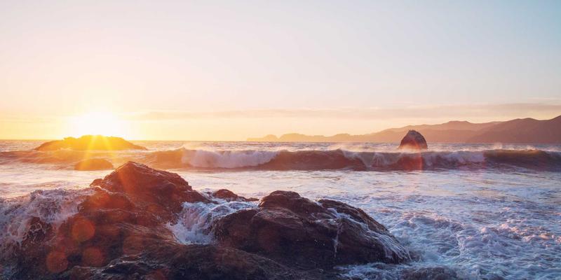 青岛德盛泰来78：连接全球的青岛港物流服务专家